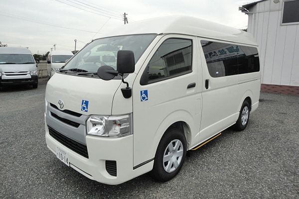 福祉車両　レンタカー　車椅子　リフト　レジアスエース(1014)