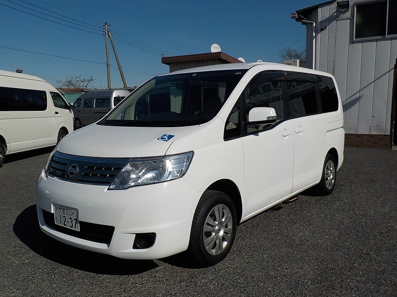 福祉車両　レンタカー　車椅子　リフト　セレナ(1237)