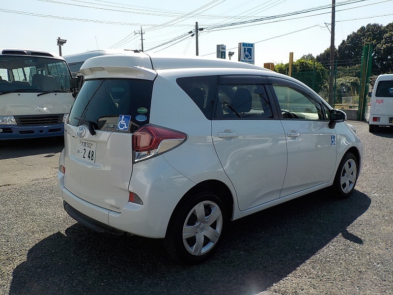 福祉車両 レンタカー 車椅子スロープ コンパクトカー ラクティス(9009)