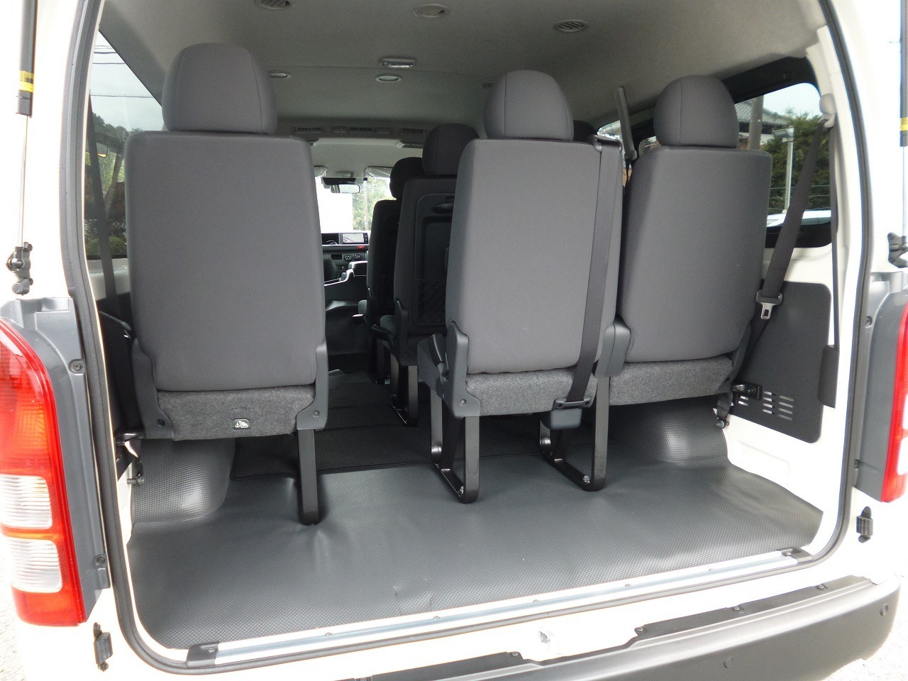 ワゴン車 1BOX レンタカー 10人乗り ハイエース(3073)