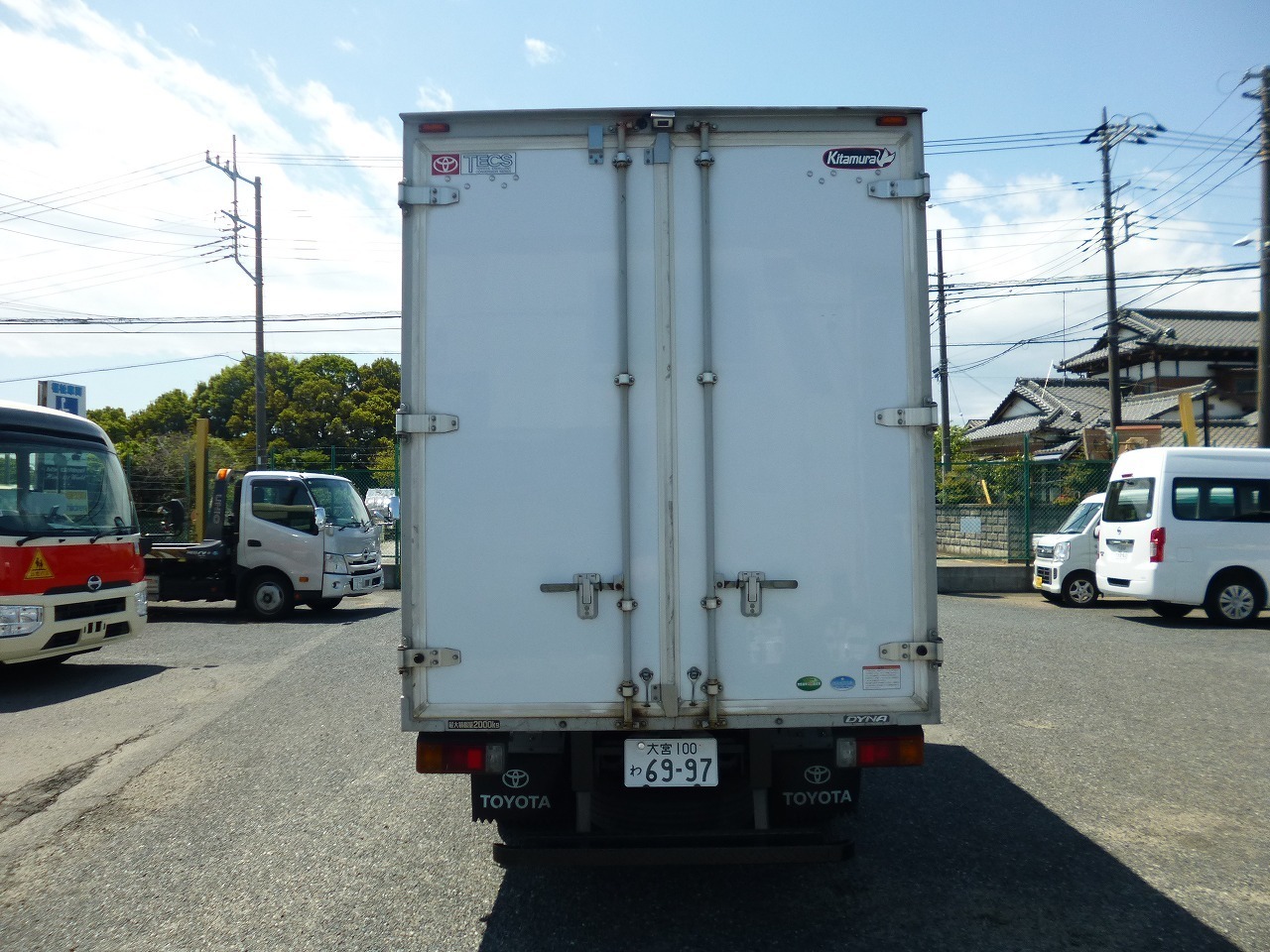 トラック レンタカー ダイナ　2トン(4760)