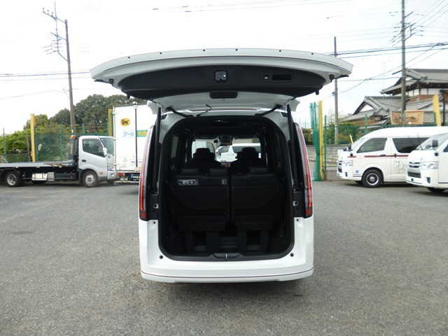 ワゴン車 1BOX レンタカー 8人乗り ステップワゴン(1032)