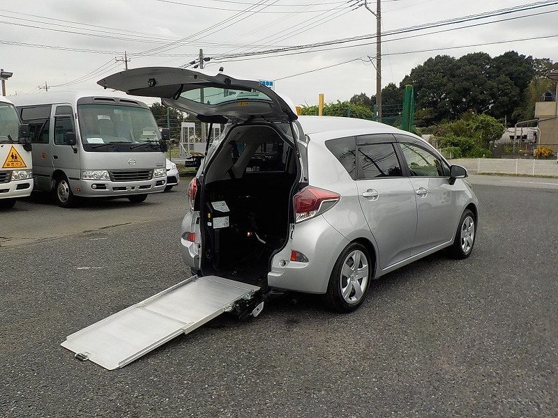 福祉車両 レンタカー 車椅子スロープ コンパクトカー ラクティス(9009)