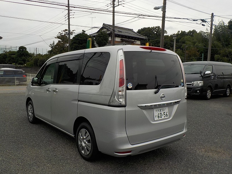 ワゴン車 1BOX レンタカー 8人乗り セレナ(6056)