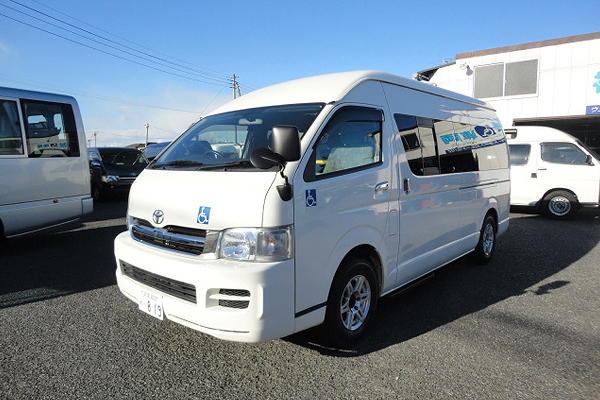 福祉車両　レンタカー　車椅子　リフト　ハイエース(819)