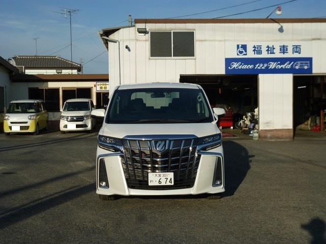 ワゴン車 1BOX レンタカー 7人乗り アルファード(674)