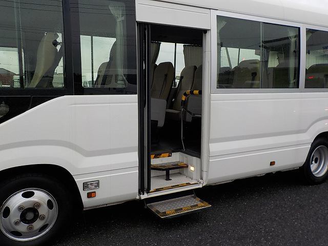 マイクロバス レンタカー トヨタコースター 29人乗り(337)