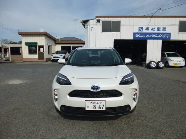 SUV車　レンタカー 5人乗り ヤリスクロス(867)