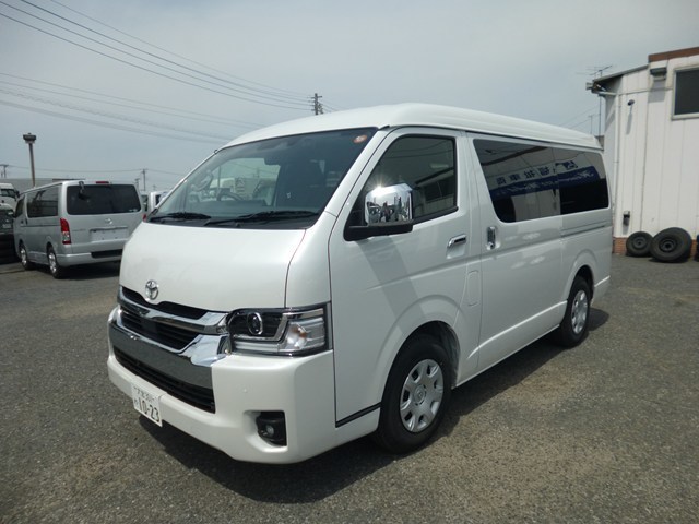ワゴン車 1BOX レンタカー 10人乗り ハイエース(1023)