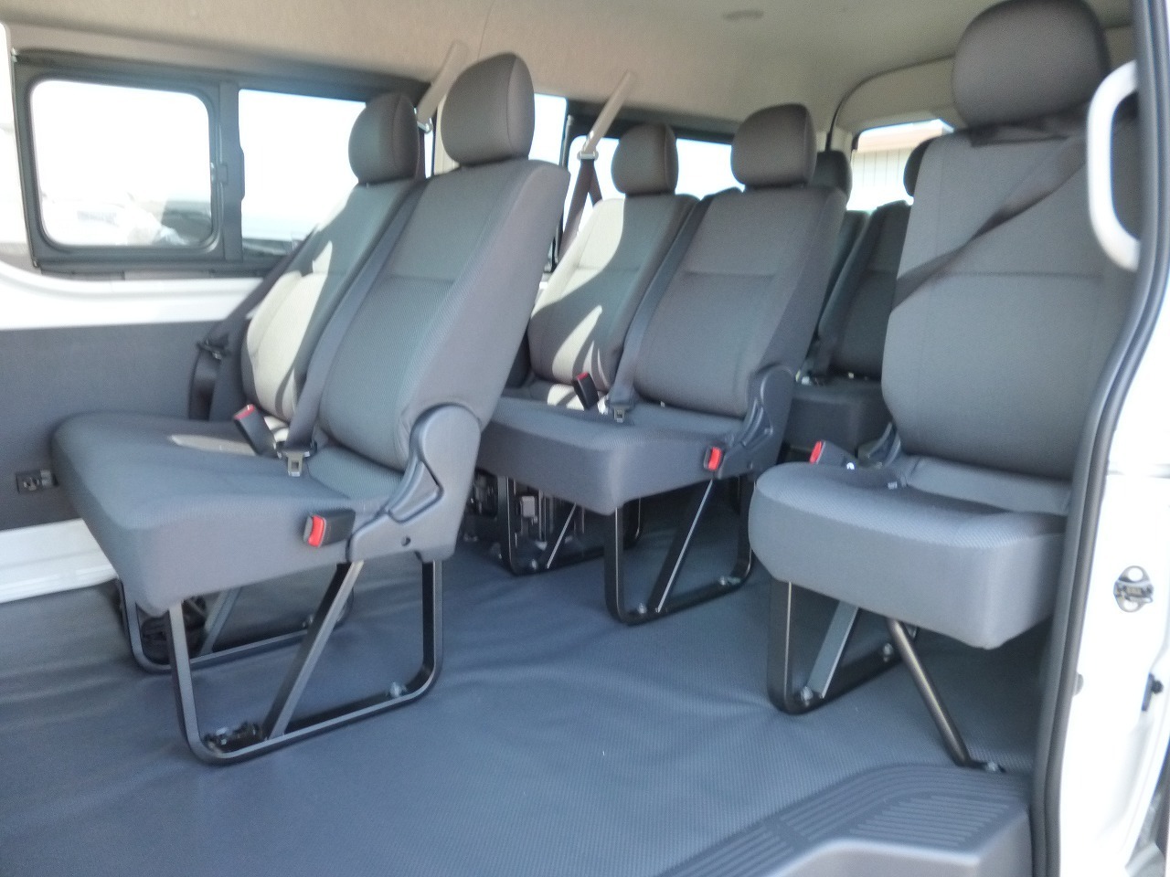 ワゴン車 1BOX レンタカー 10人乗り ハイエース(3073)