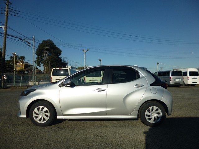 ヤリス レンタカー マンスリー(7905)