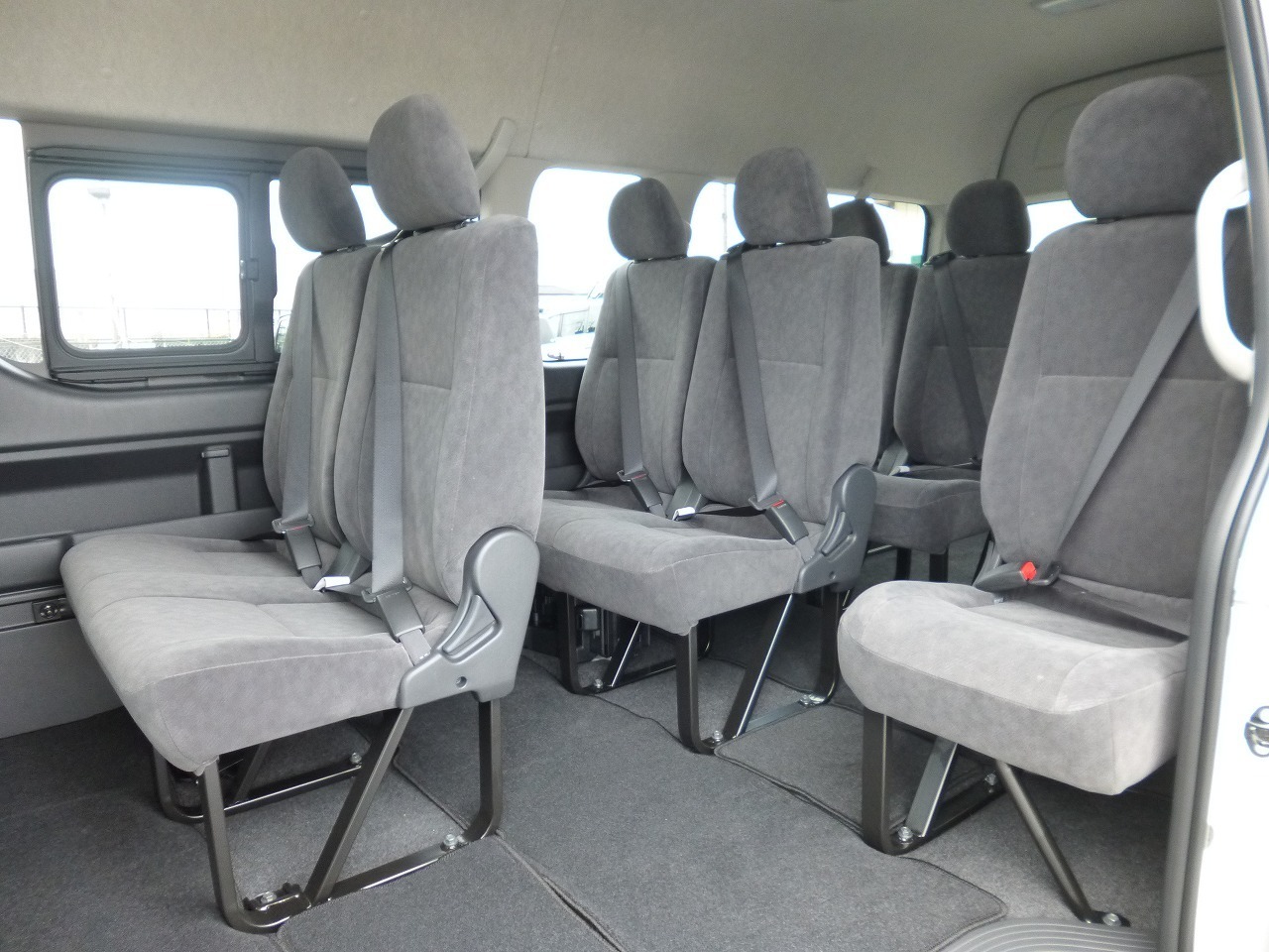 ワゴン車 1BOX レンタカー 10人乗り ハイエース(5120)
