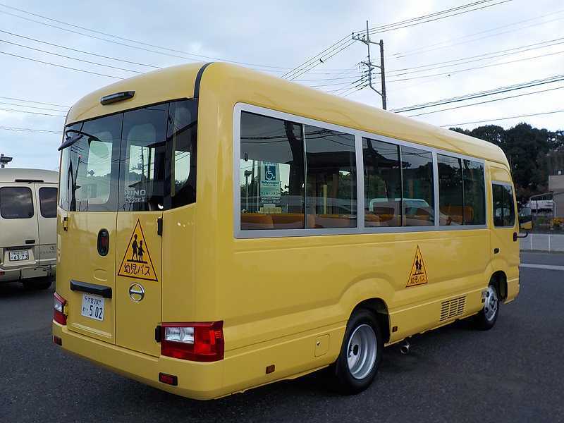 幼稚園バス・幼児バス レンタカー 39人乗り 大型免許必要 リエッセ(320)