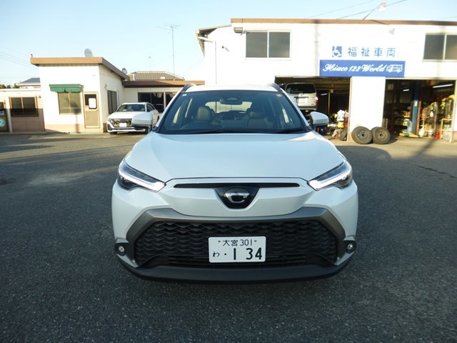 SUV車　レンタカー 5人乗り カローラクロス(134)