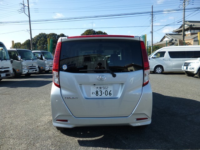 ルーミー レンタカー コンパクトカー(8306)