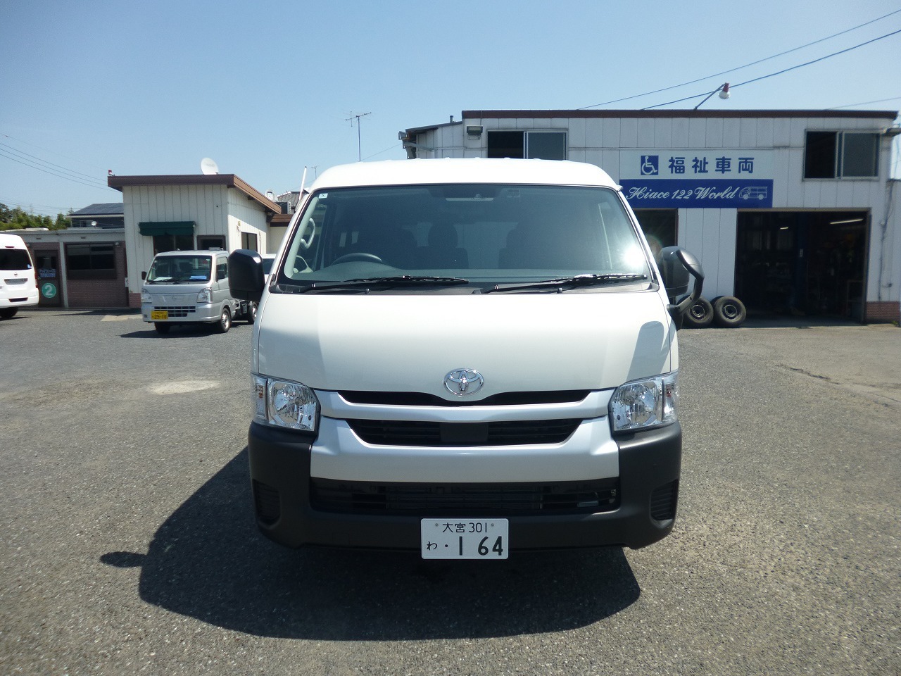 ワゴン車 1BOX レンタカー 10人乗り ハイエース(164)