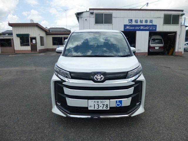 福祉車両 レンタカー 車椅子スロープ ミニバン ノア(1378)