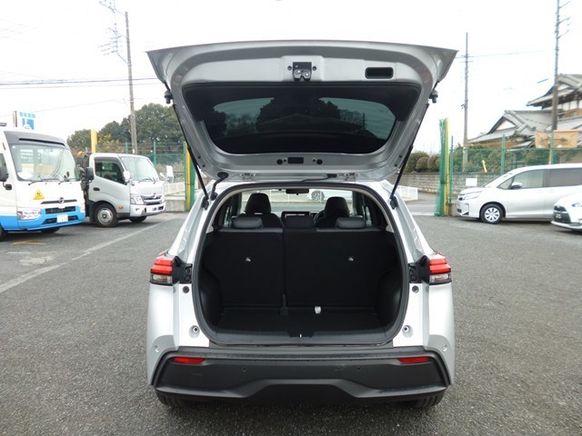 コンパクトカー レンタカー ノート(8203)