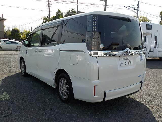 福祉車両 レンタカー 車椅子スロープ ミニバン ノア(7857)