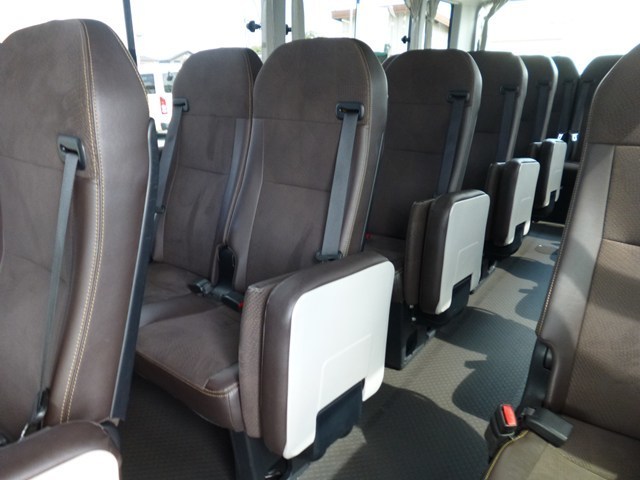 マイクロバス レンタカー トヨタコースター 29人乗り(656)