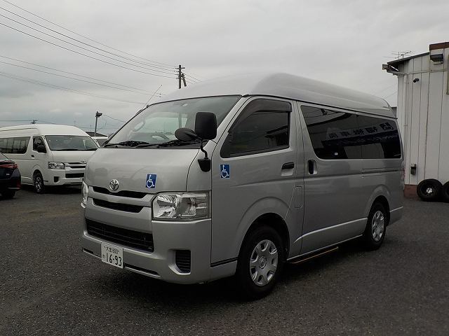 福祉車両　レンタカー　車椅子　リフト　レジアスエース(937)