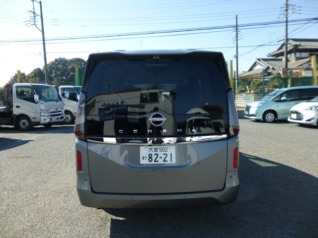 ワゴン車 1BOX レンタカー 8人乗り セレナ(8221)