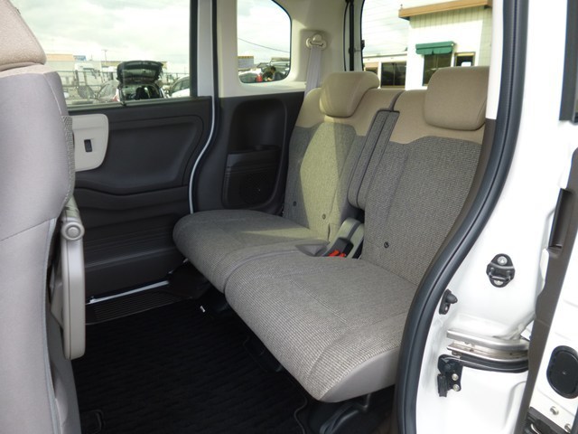 軽自動車 レンタカー N-BOX(8871)