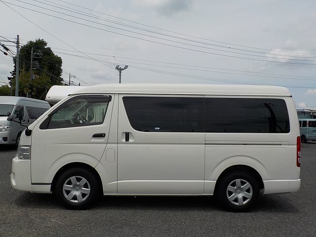 ワゴン車 1BOX レンタカー 10人乗り ハイエース(3073)