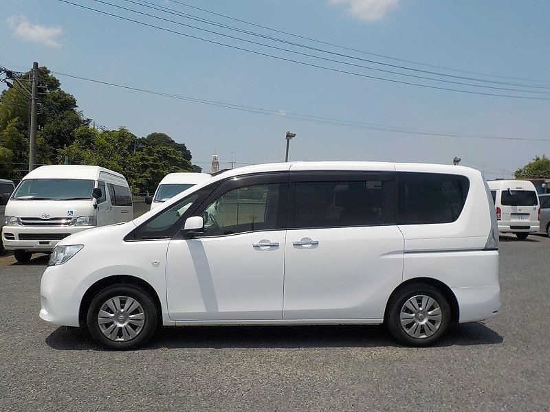 福祉車両　レンタカー　車椅子　リフト　セレナ(1264)