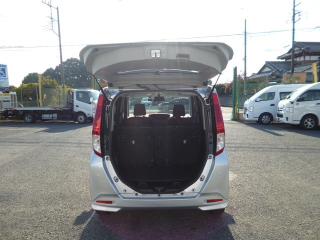 ルーミー レンタカー コンパクトカー(7727)