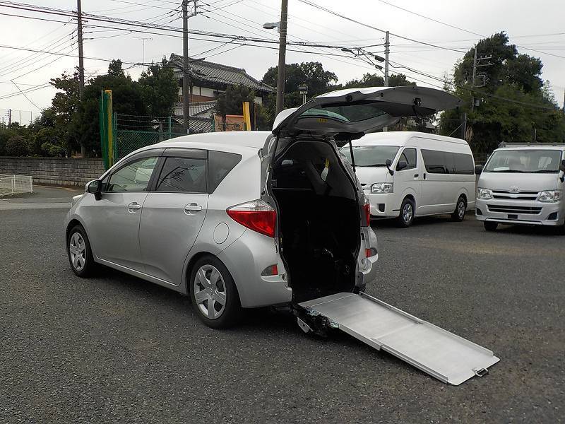 福祉車両 レンタカー 車椅子スロープ コンパクトカー ラクティス(9009)