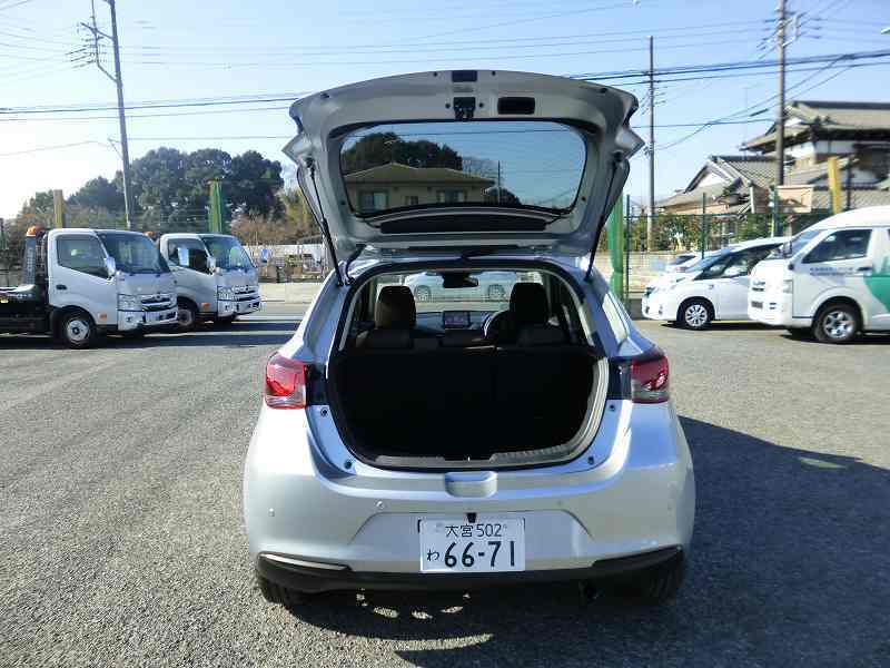 コンパクトカー レンタカー デミオ(3666)