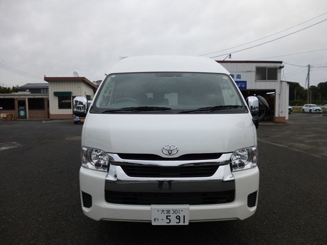ワゴン車 1BOX レンタカー 10人乗り ハイエース(591)
