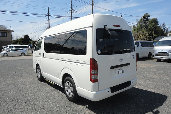 福祉車両　レンタカー　車椅子　リフト　ハイエース(1147)