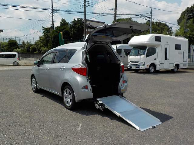 福祉車両 レンタカー 車椅子スロープ コンパクトカー ラクティス(9009)