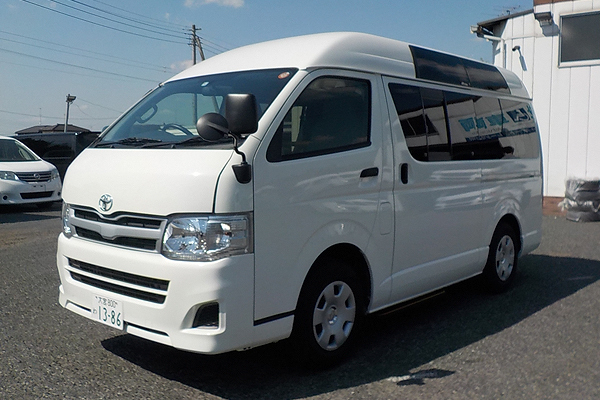 福祉車両　レンタカー　車椅子　リフト　ハイエース(1386)