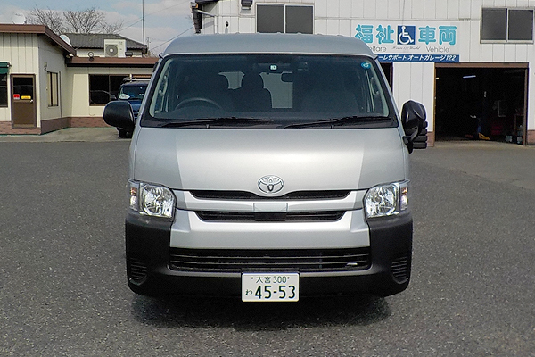 ワゴン車 1BOX レンタカー 10人乗り ハイエース(4553)