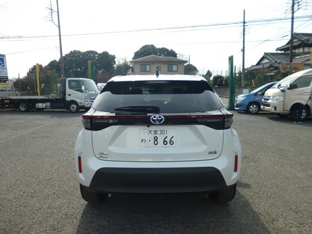 SUV車　レンタカー 5人乗り ヤリスクロス(866)