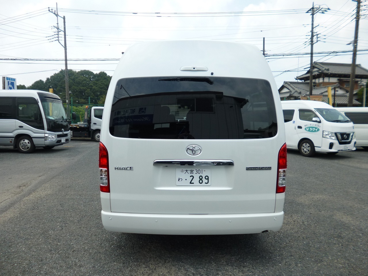 ワゴン車 1BOX レンタカー 10人乗り ハイエース(5120)