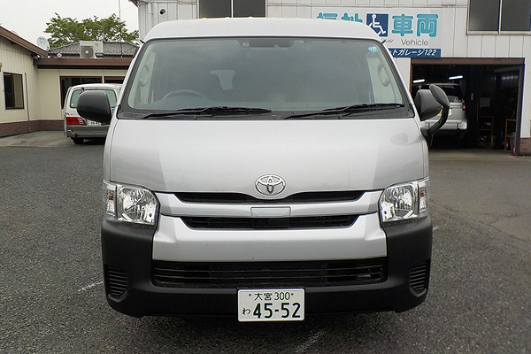 ワゴン車 1BOX レンタカー 10人乗り ハイエース(4552)