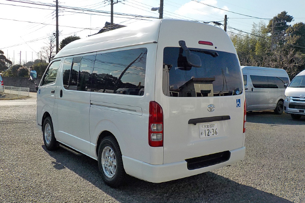 福祉車両　レンタカー　車椅子　リフト　ハイエース(1236)