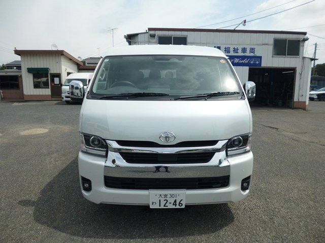 ワゴン車 1BOX レンタカー 10人乗り ハイエース(1246)