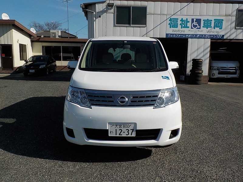 福祉車両　レンタカー　車椅子　リフト　セレナ(1237)