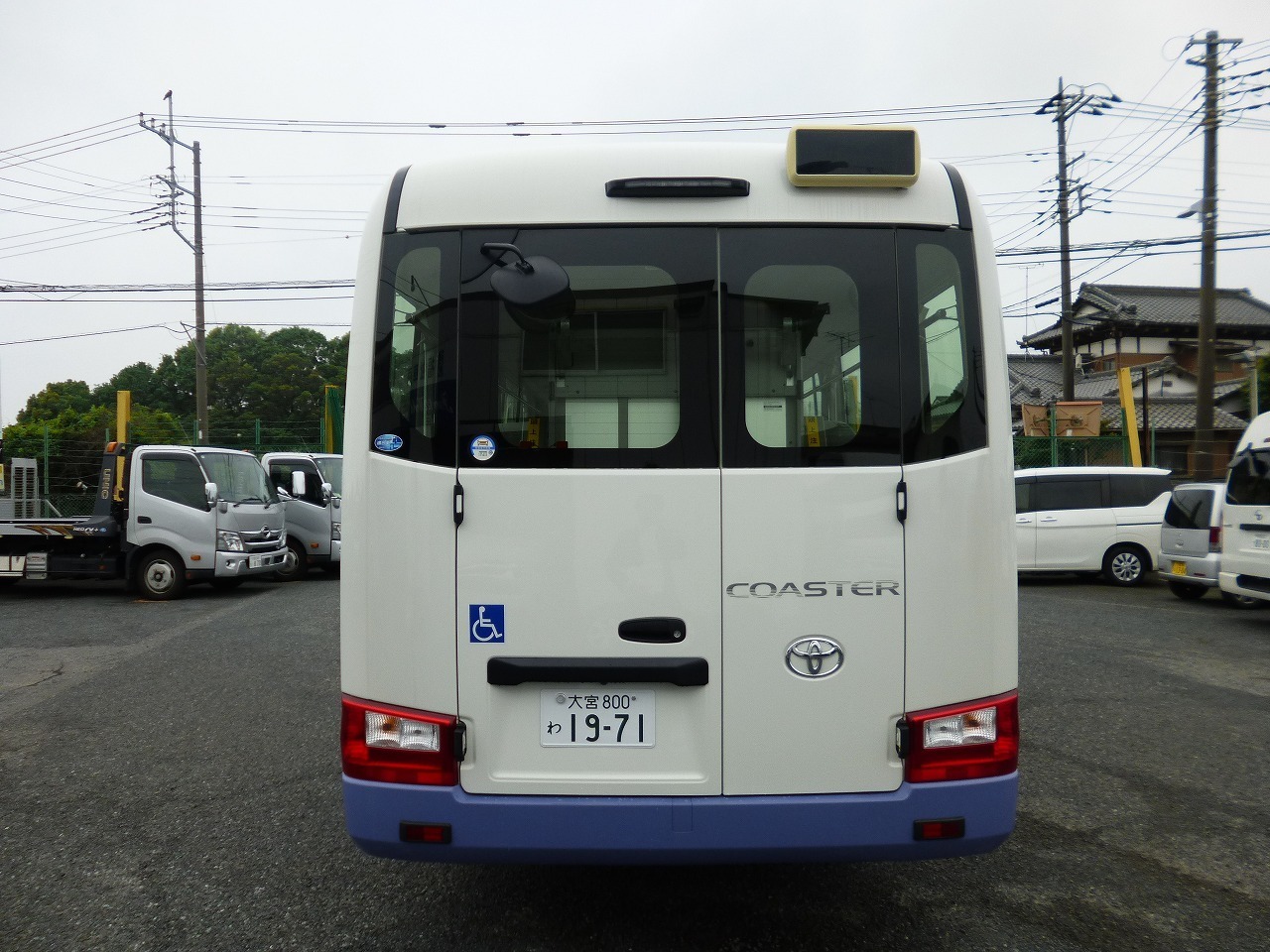 福祉車両　レンタカー　車椅子　リフト　キャラバン(1148)