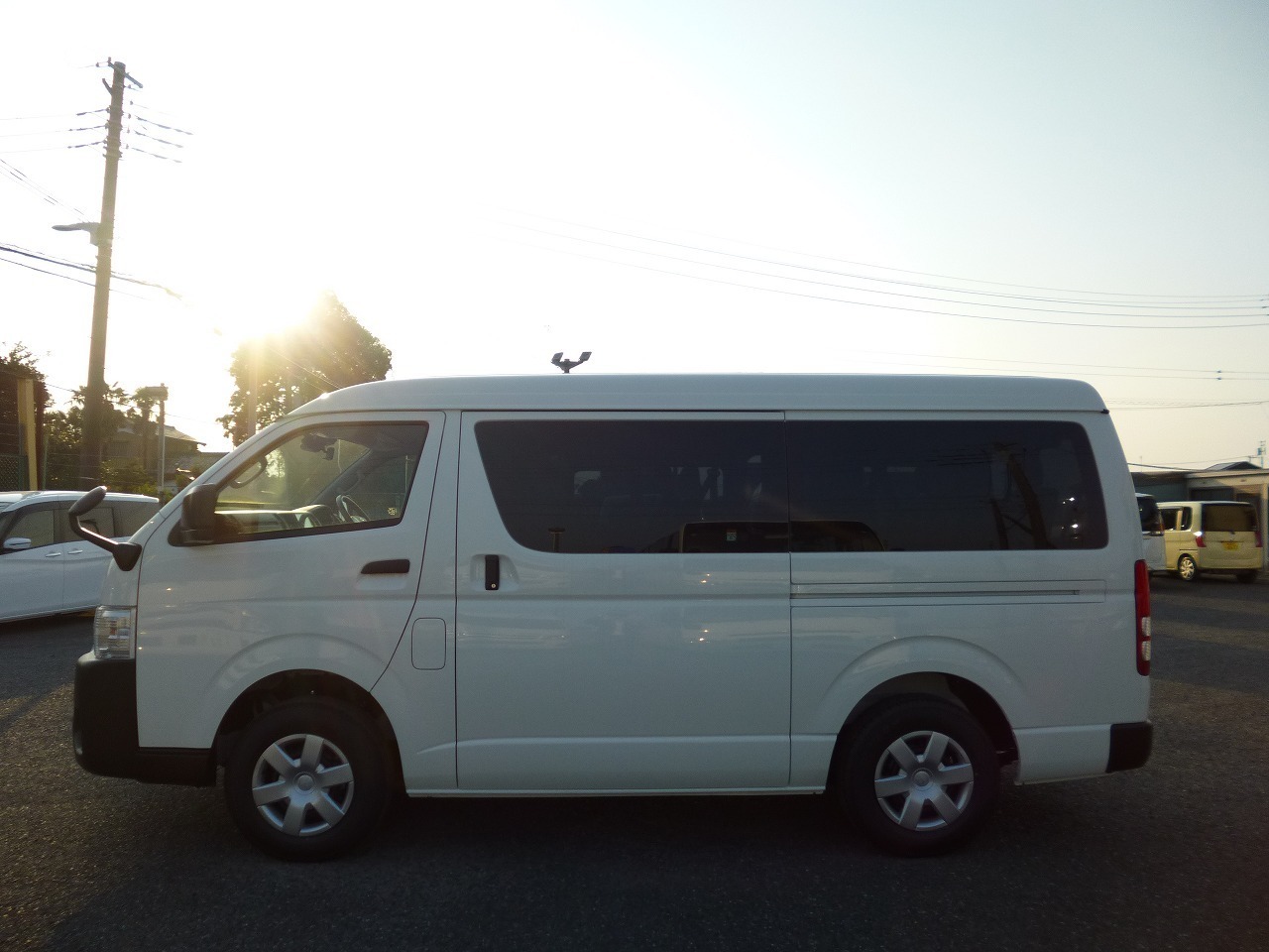 ワゴン車 1BOX レンタカー 10人乗り ハイエース(3073)
