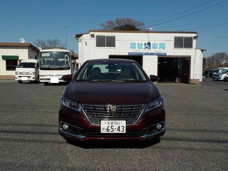 乗用車 5ナンバーセダン 8 4千円 日 代車用格安レンタカー ウェルレンタカー 埼玉県