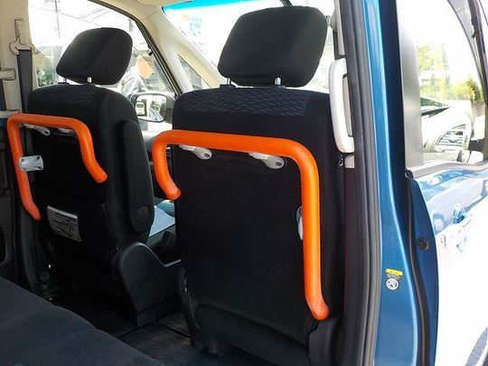 8人乗りミニバン1 4万円 日 代車用格安レンタカー ウェルレンタカー 埼玉県